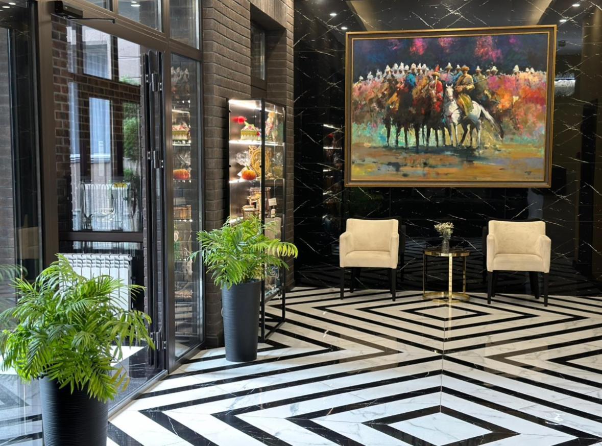 Resident Hotel Kazybek Bi 阿拉木图 外观 照片