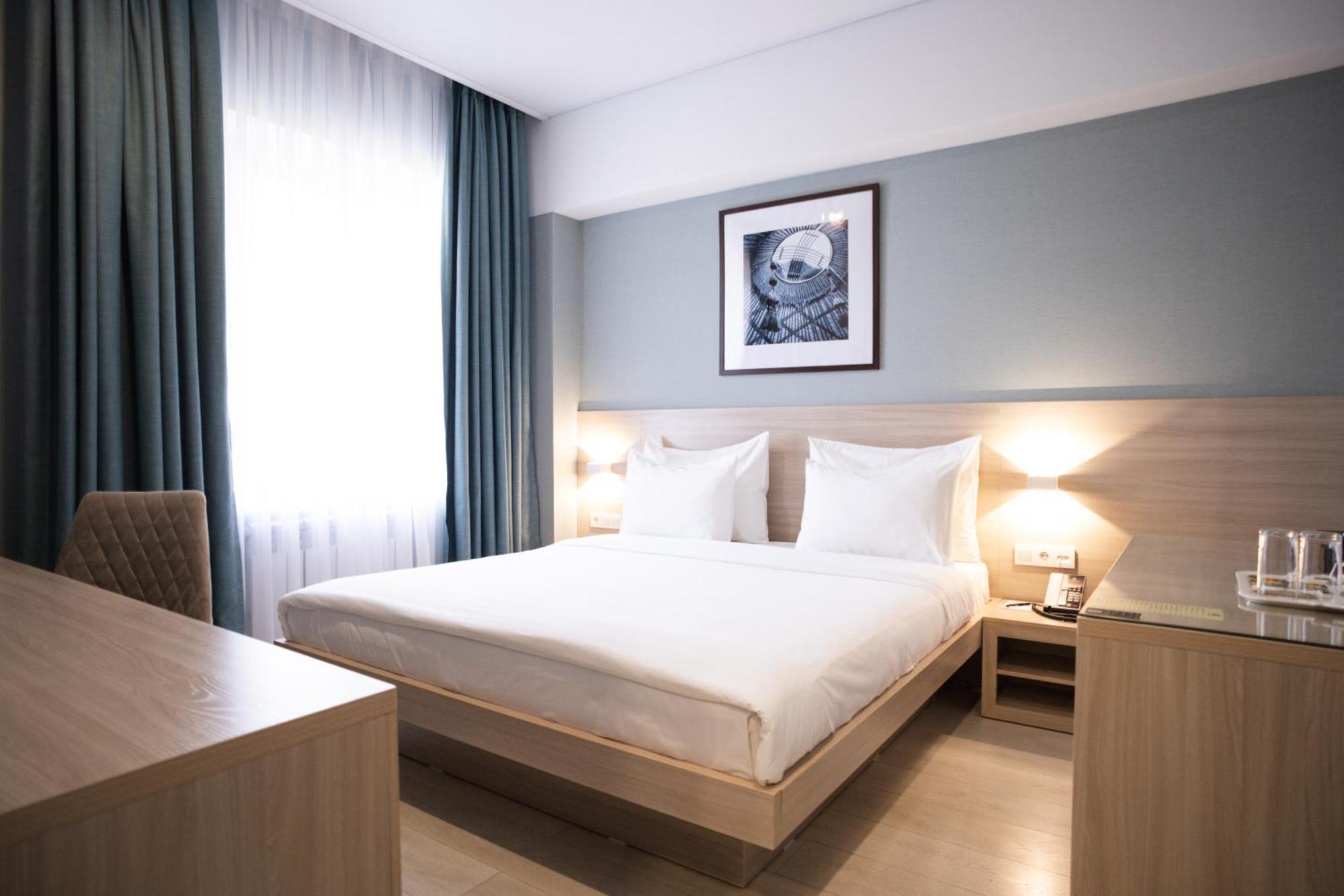 Resident Hotel Kazybek Bi 阿拉木图 外观 照片
